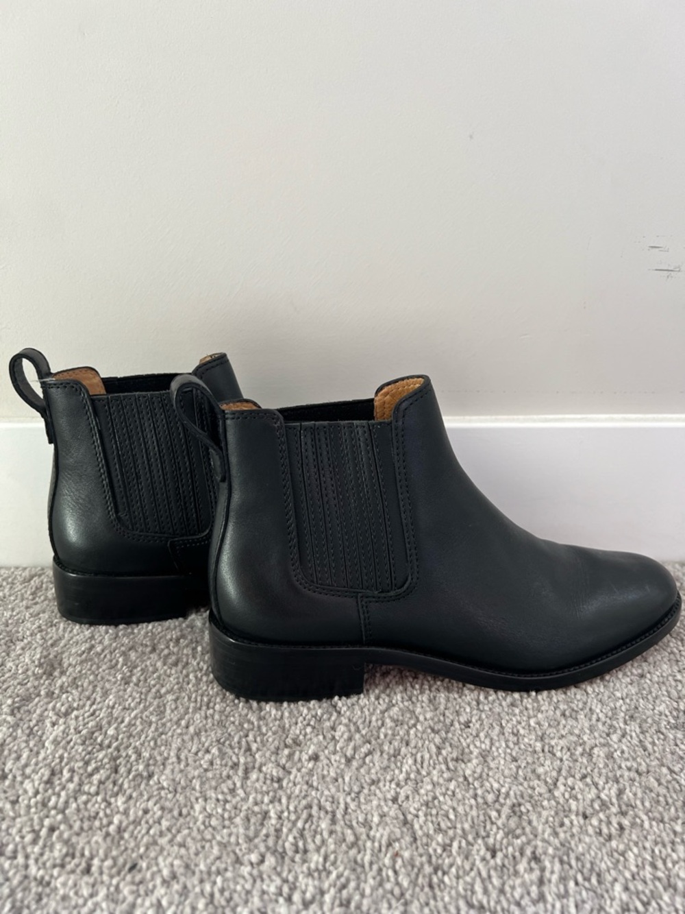 Madewell Black Chelsea Boots